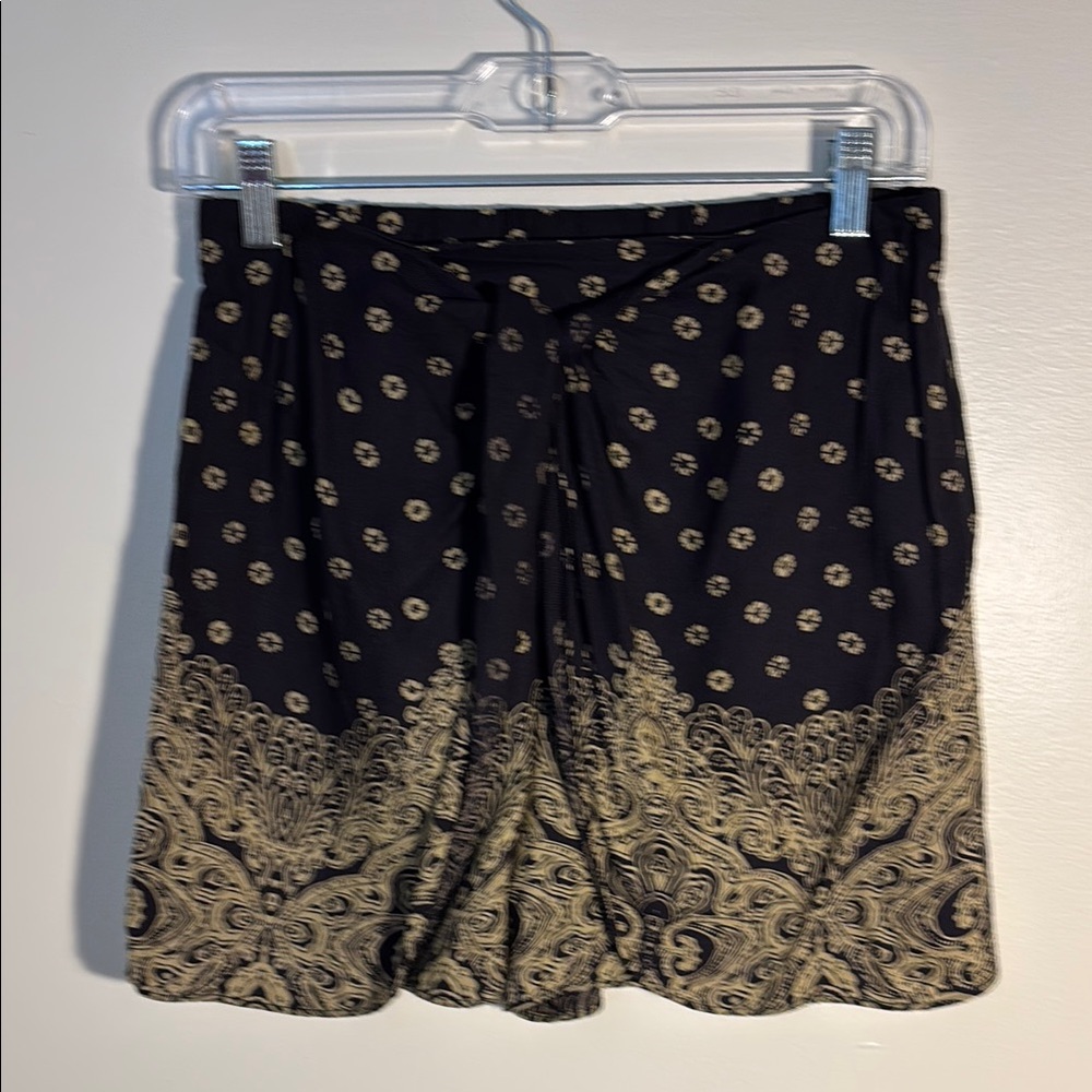 Patterned Black and Tan Women's Shorts